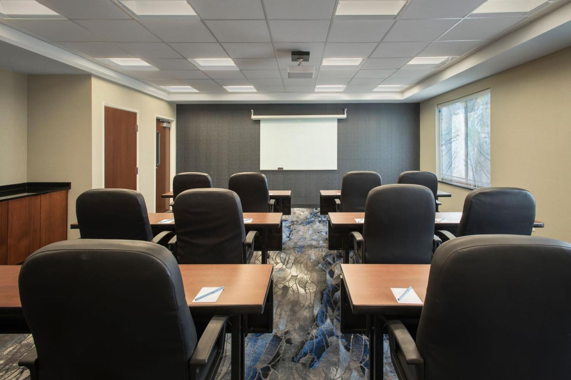 Fairfield Inn & Suites By Marriott Watertown Thousand Islands Extérieur photo