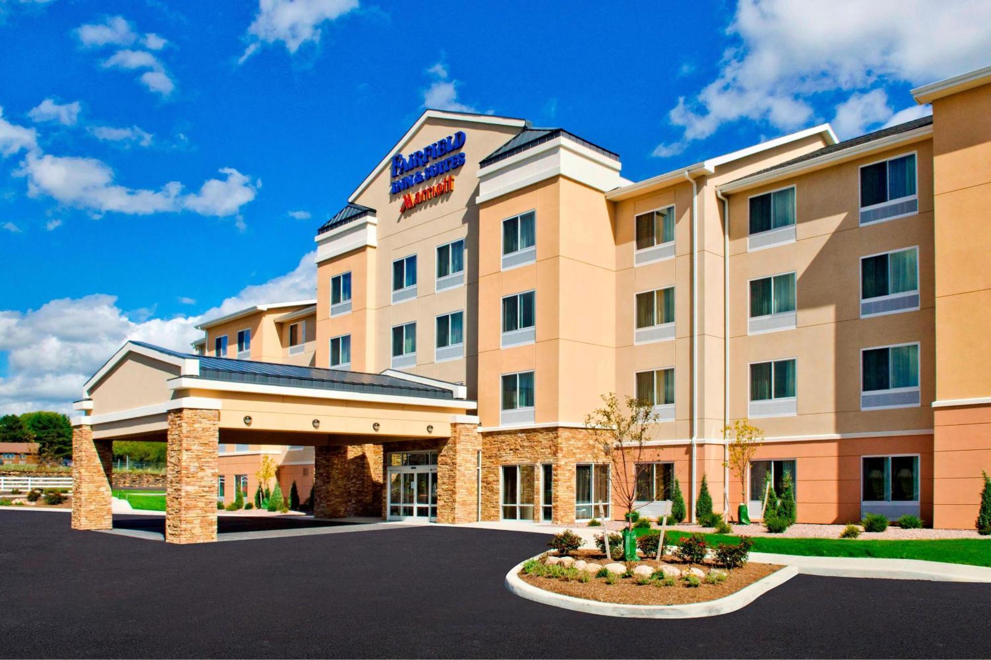 Fairfield Inn & Suites By Marriott Watertown Thousand Islands Extérieur photo